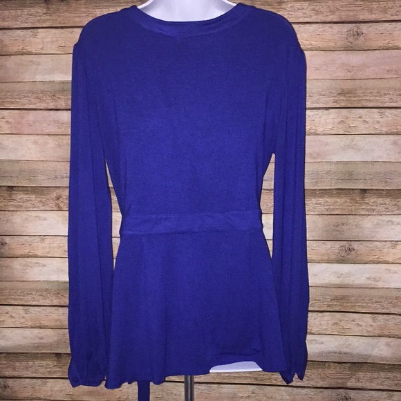 MOON & SKY- Halifax Cross Front Tie Knit Top - Picture 3 of 8